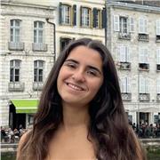 Profesora de Euskera para dar clases en la primaria y ESO